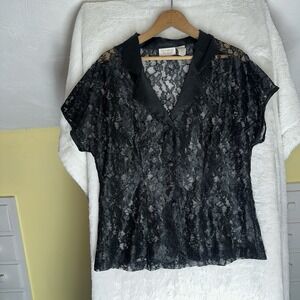 VTG Victoria's Secret Vintage Gold Label Black Lace‎ Button Up SS Top Lingerie L